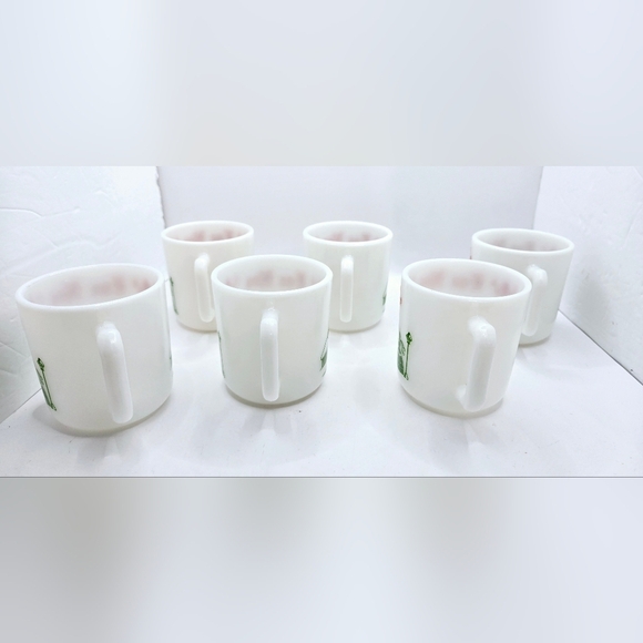 Vintage Hazel Atlas Tom and Jerry Egg Nog Bowl and 6 Cup Set - Picture 10 of 10